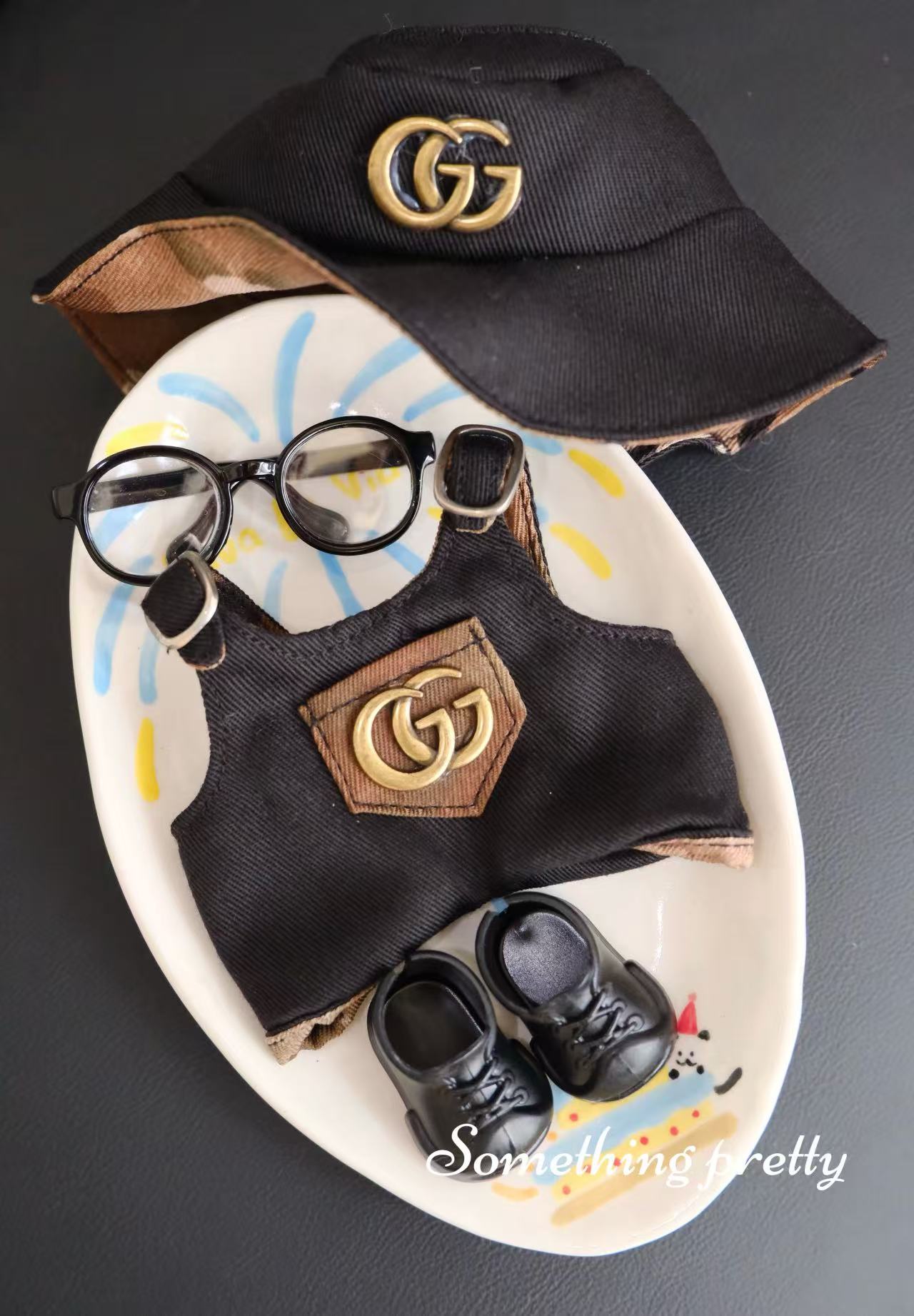 LABUBU CLOTH GUCCI BROWN & BLACK SUSPENDERS PANTS SET 0013